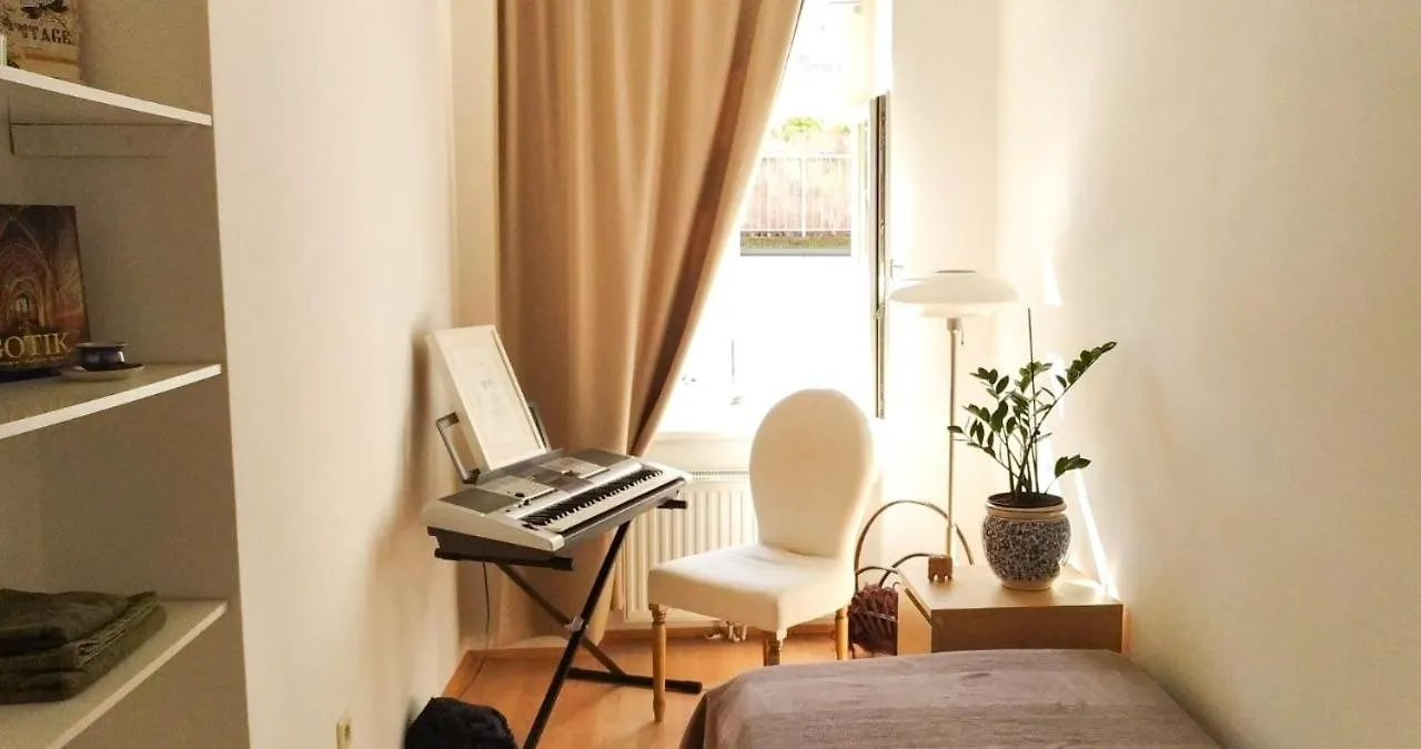 Homestay Room 'Mozart' Vienna